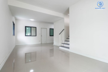 *****ทาวน์เฮ้าส์มือสองย่านนนทบุรี ม.พฤกษา54/1 บางใหญ่-เซ็นทรัลเวสต์เกต หลังมุม! เนื้อที่กว้างขวางถึง 28.3 ตร.ว. ฟังก์ชัน 3 ห้องนอน 2 ห้องน้ำ 1 ที่จอดรถ บ้านหันทิศเหนือ บนทำเลแห่งการเดินทาง เชื่อมต่อถ.กาญจนาฯ เพียง 20 นาทีถึงรถไฟฟ้าสายสีม่วง "สถานีคลองบางไผ่"...